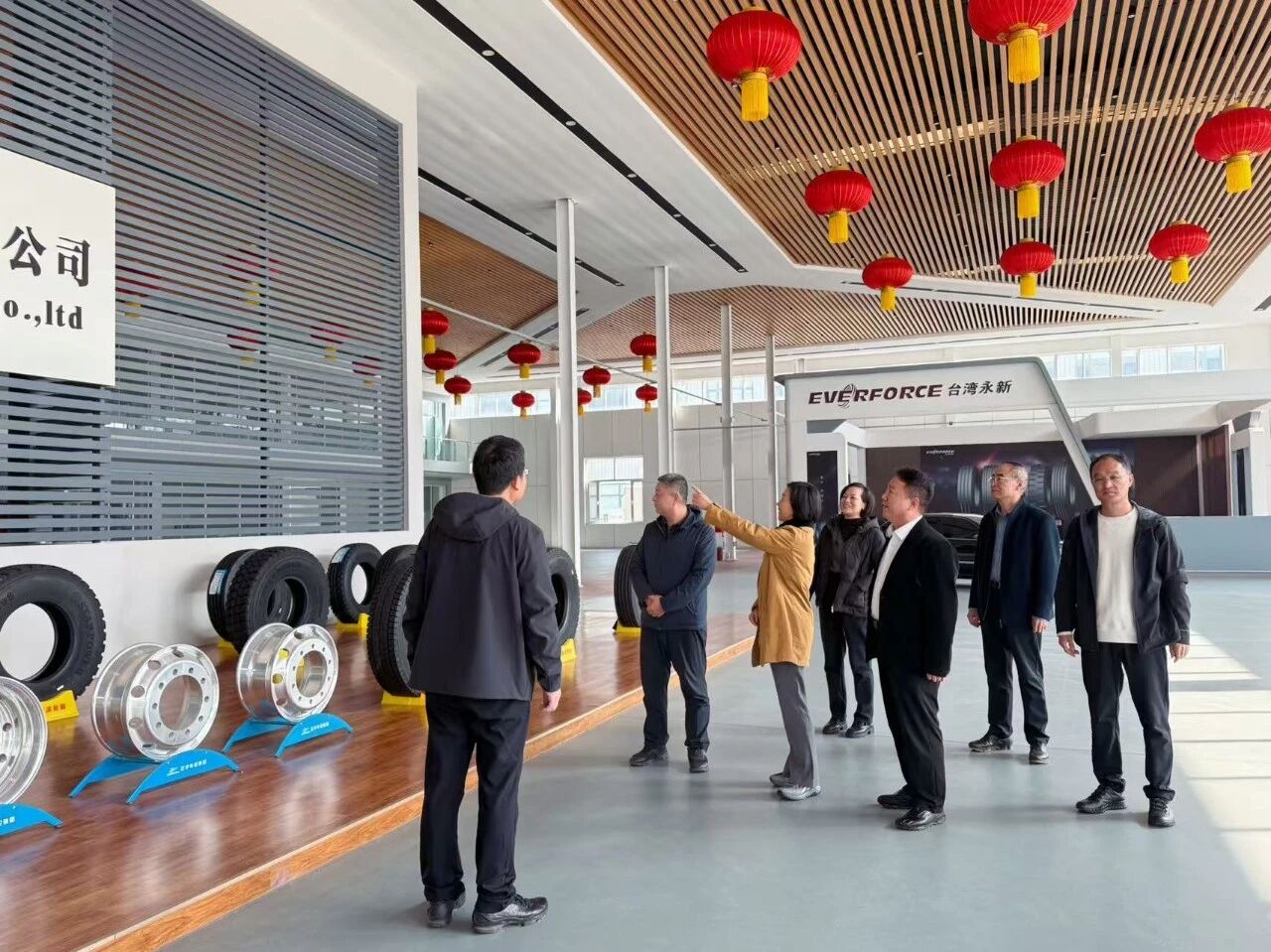 ��������С΢��ҵ�̻�������̥���ֲ�ҵ����������ҵ��ս�����